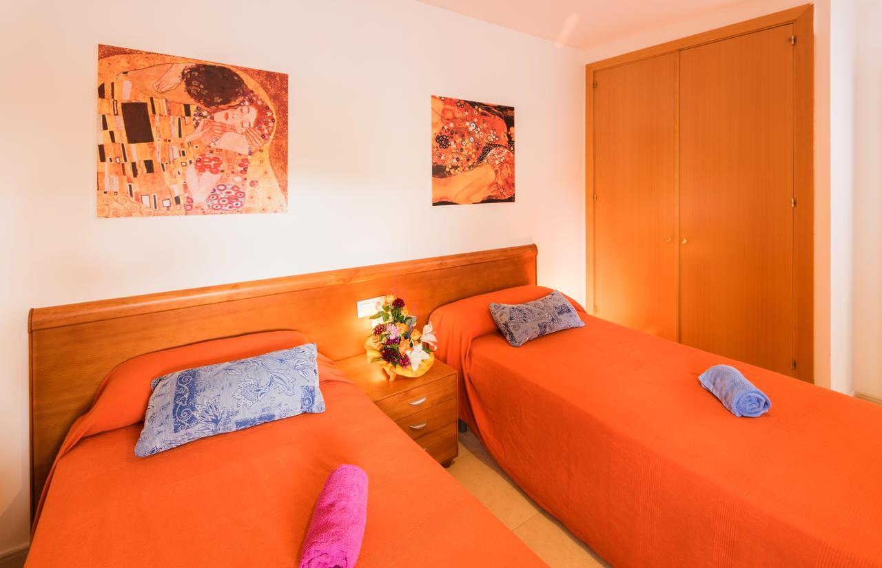 Inmosantos Apartamentos Daniel Roses Ngoại thất bức ảnh