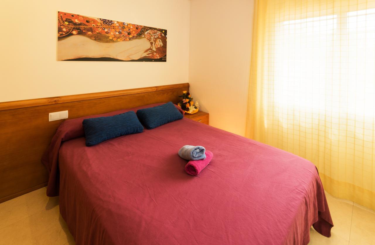 Inmosantos Apartamentos Daniel Roses Ngoại thất bức ảnh
